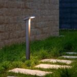 Bolardo LED Inclinado para Caminos y Jardines - Image 2